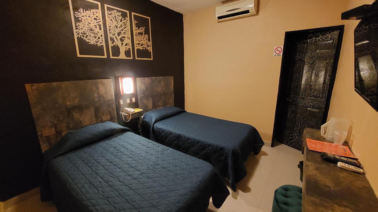 Hotel La Silla Монтеррей Экстерьер фото