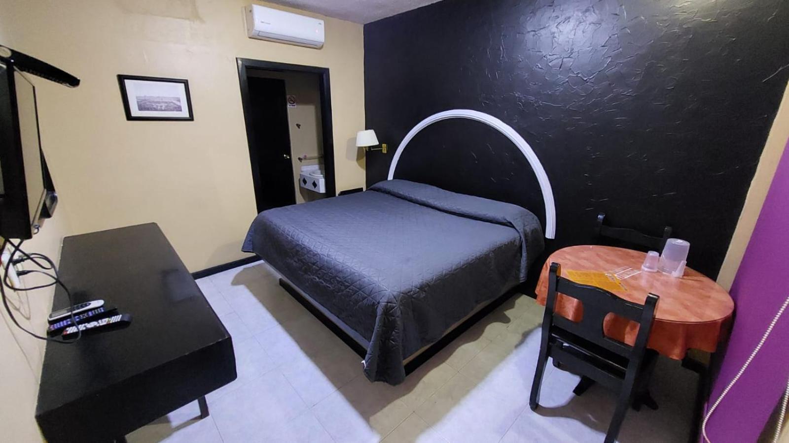 Hotel La Silla Монтеррей Экстерьер фото
